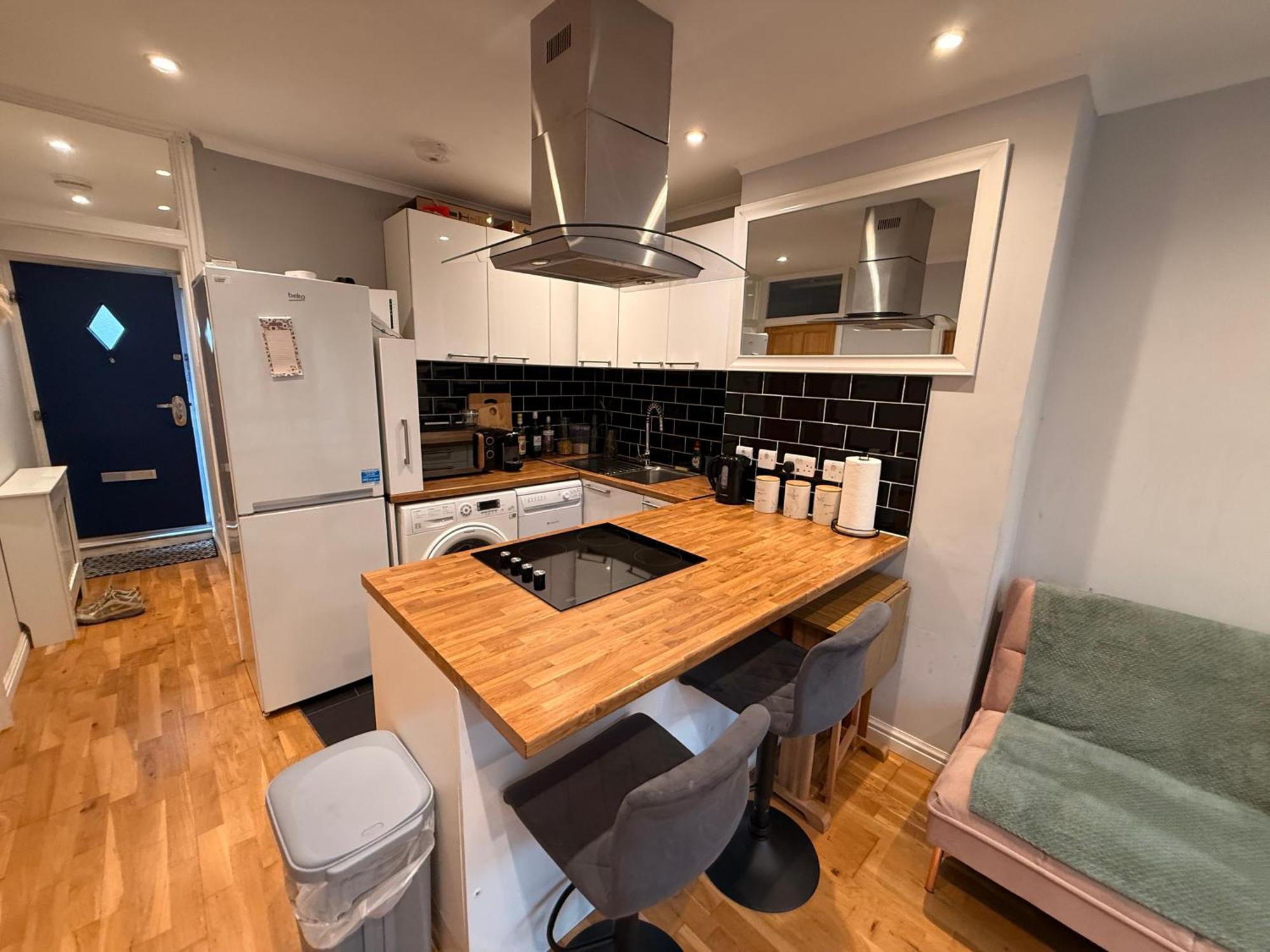 Two Bedroom Flat In The Heart Of Лондон Экстерьер фото